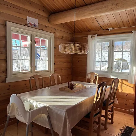 New! Cozy Mountain Near Hardangervidda * Eidfjord